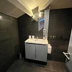 Duplex A La Frontiere De Monaco *