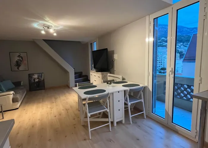 Duplex A La Frontiere De Monaco Apartamento *