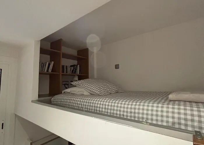 Apartamento Duplex A La Frontiere De Monaco *