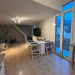Duplex A La Frontiere De Monaco Daire *