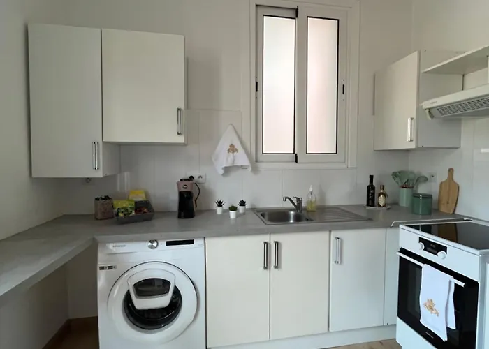 Duplex A La Frontiere De Monaco דירה