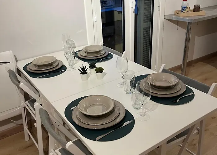 Duplex A La Frontiere De Monaco דירה בוסוליי