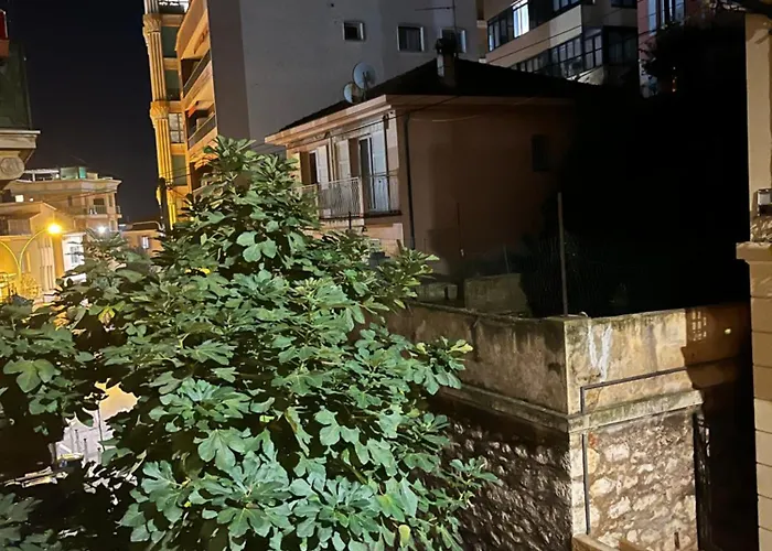 Duplex A La Frontiere De Monaco شقة بوزولي